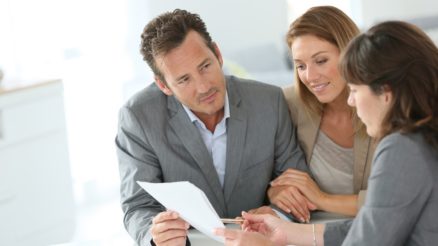 Wniosek o kredyt hipoteczny – składać do wielu czy tylko do jednego banku?